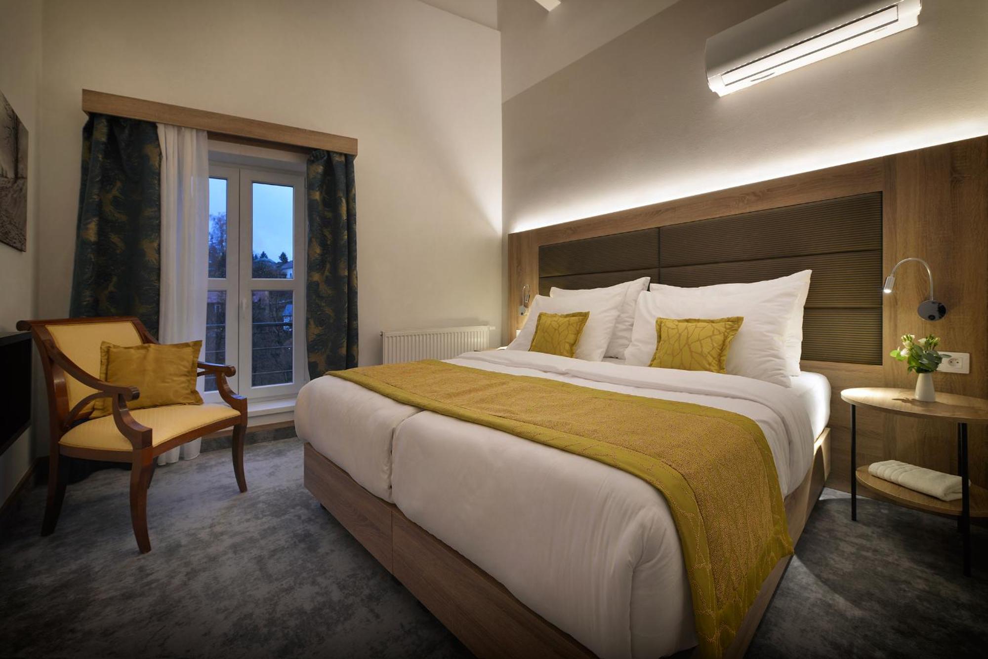 Vysocina Design Apartments Hlinsko Luaran gambar