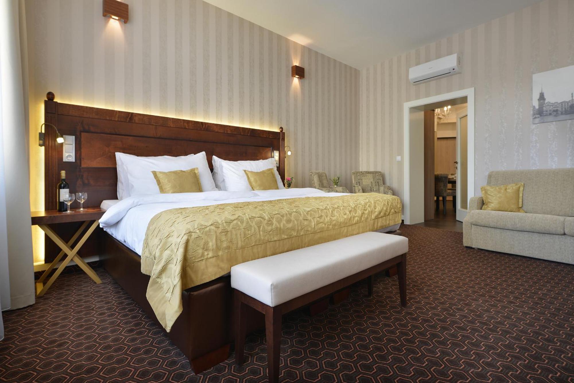 Vysocina Design Apartments Hlinsko Luaran gambar