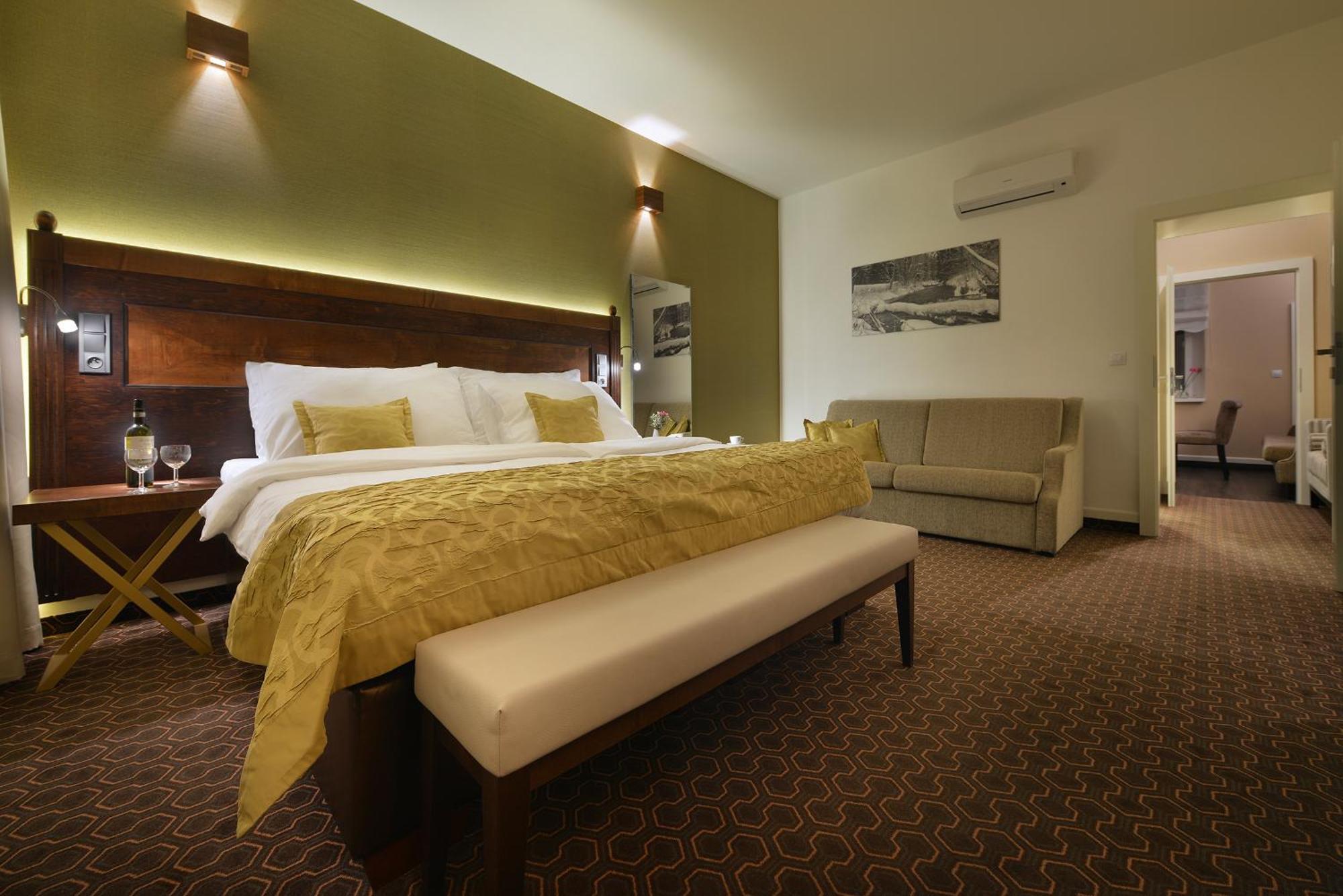 Vysocina Design Apartments Hlinsko Luaran gambar